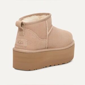 UGG Australia Classic Ultra Mini Platform BRAND NEW